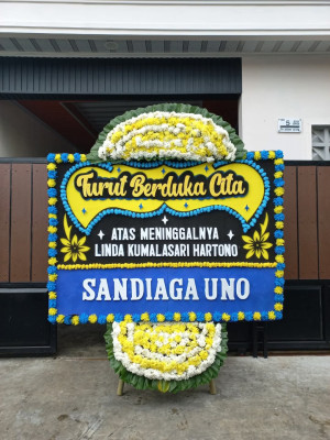 Papan Bunga Duka di Batu Legong